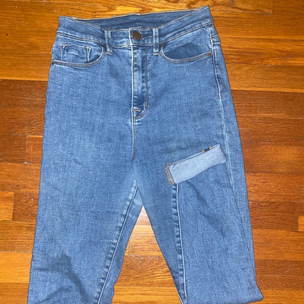 high waisted jeans